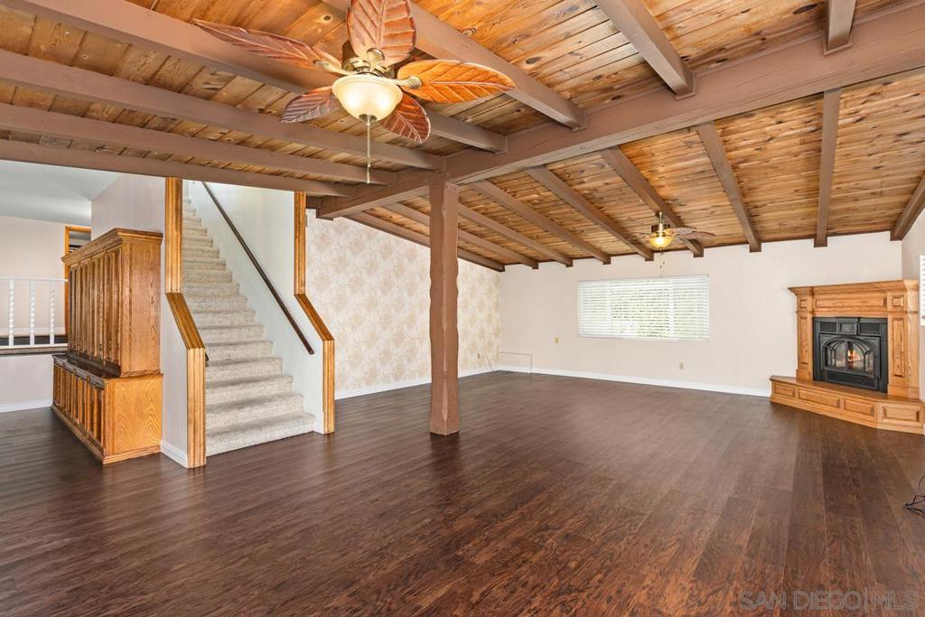 MLS #250026892SD image #36