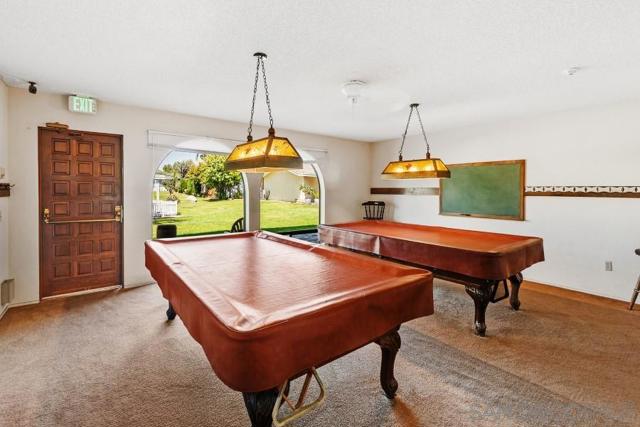 2250 N Broadway, Escondido CA: https://media.crmls.org/mediaz/5aa1f3f9-b34f-4c46-be88-afd043787f0b.jpg