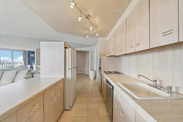 1200 Gough Street, San Francisco CA: https://media.crmls.org/mediaz/5aa21eda-e63a-462a-ba64-29e9c94be68e.jpg