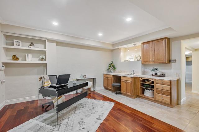 Image 6 of 46 For 10055 Crescent Road