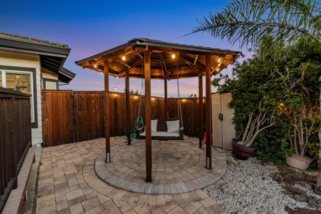 11550 Skyline Boulevard, Oakland CA: https://media.crmls.org/mediaz/5aa4f0cf-4fd3-4024-b7e6-86a7e3bae9f7.jpg