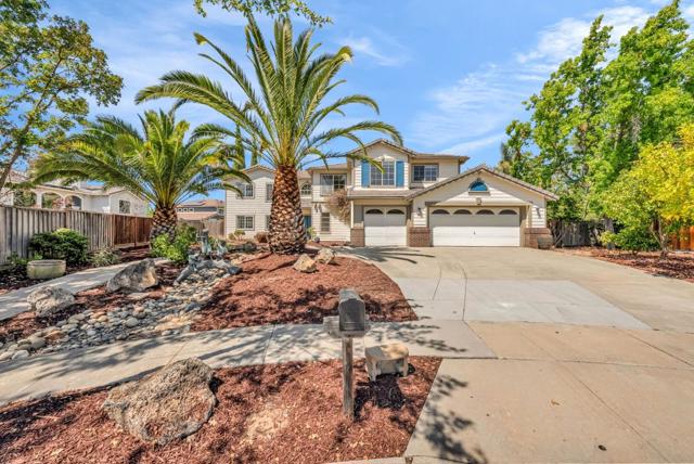 6252 Placid Court, San Jose CA: https://media.crmls.org/mediaz/5aa56919-d6ee-4f47-9b34-6284d77d0599.jpg