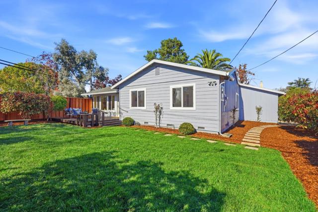 19990 Pear Tree Lane, Cupertino CA: https://media.crmls.org/mediaz/5aa579f8-1ae3-4163-98bd-5071282e7436.jpg