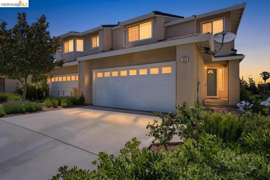 1025 Pinehurst Court