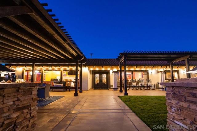 28382 Beija Flor, Valley Center CA: https://media.crmls.org/mediaz/5aa664d3-43c6-4e55-89aa-ff0bf706c14a.jpg