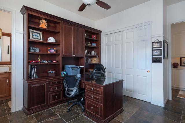 69822 Camino Pacifico, Rancho Mirage CA: https://media.crmls.org/mediaz/5aa7eb74-b47e-49be-8c63-163bfe68202b.jpg