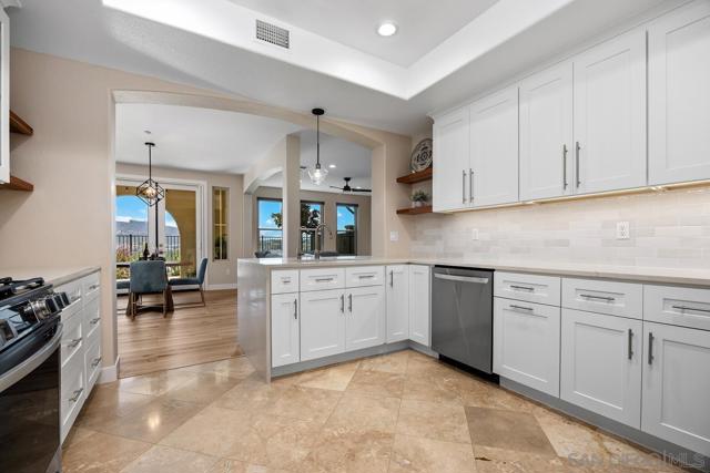 2045 Silverado St, San Marcos CA: https://media.crmls.org/mediaz/5aa7fe74-d575-4157-97d8-0f0a3f7fe4b9.jpg