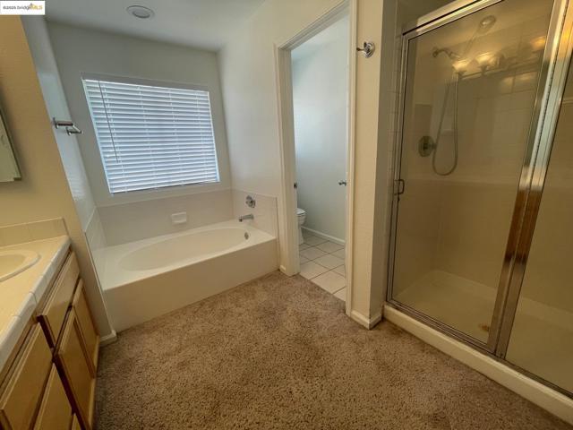 538 Apple Hill Dr, Brentwood CA: https://media.crmls.org/mediaz/5aa847c6-b3be-4337-8975-162c95fea296.jpg