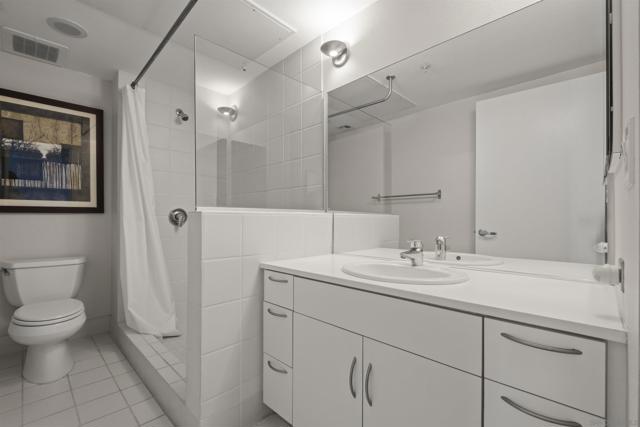 3788 Park Blvd, San Diego CA: https://media.crmls.org/mediaz/5aa8707f-c66c-45fb-b555-04c6a34fc4fb.jpg
