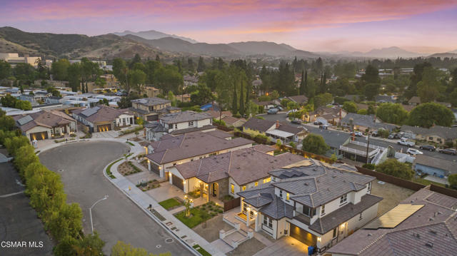 339 Toyon Court, Thousand Oaks CA: https://media.crmls.org/mediaz/5aa95fc8-7921-4671-91fc-2d7d14e363fe.jpg