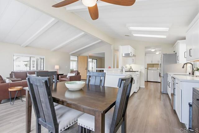 Detail Gallery Image 14 of 43 For 3514 Don Juan Dr, Carlsbad,  CA 92010 - 2 Beds | 2 Baths