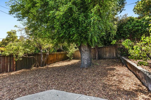 753 Cypress Avenue, San Bruno CA: https://media.crmls.org/mediaz/5aaa1952-5889-4434-bf16-41ccf0910a63.jpg