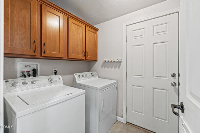 Detail Gallery Image 21 of 40 For 24 via Rosal #24,  Camarillo,  CA 93012 - 2 Beds | 2 Baths