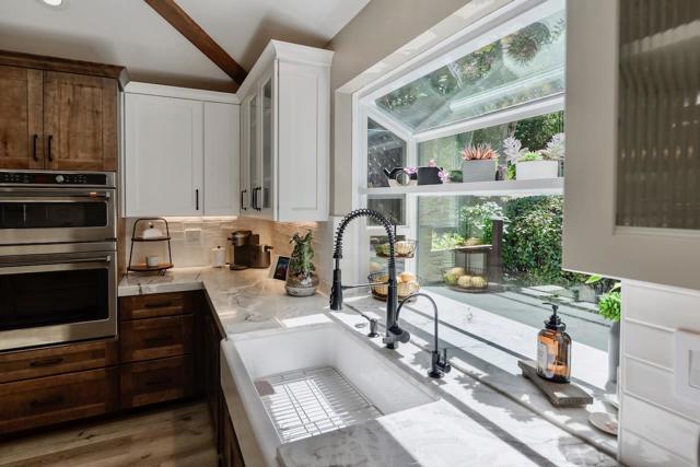 307 Sidesaddle Circle, Scotts Valley CA: https://media.crmls.org/mediaz/5aabb6b6-6817-49e6-b47c-aa217ebaa11e.jpg