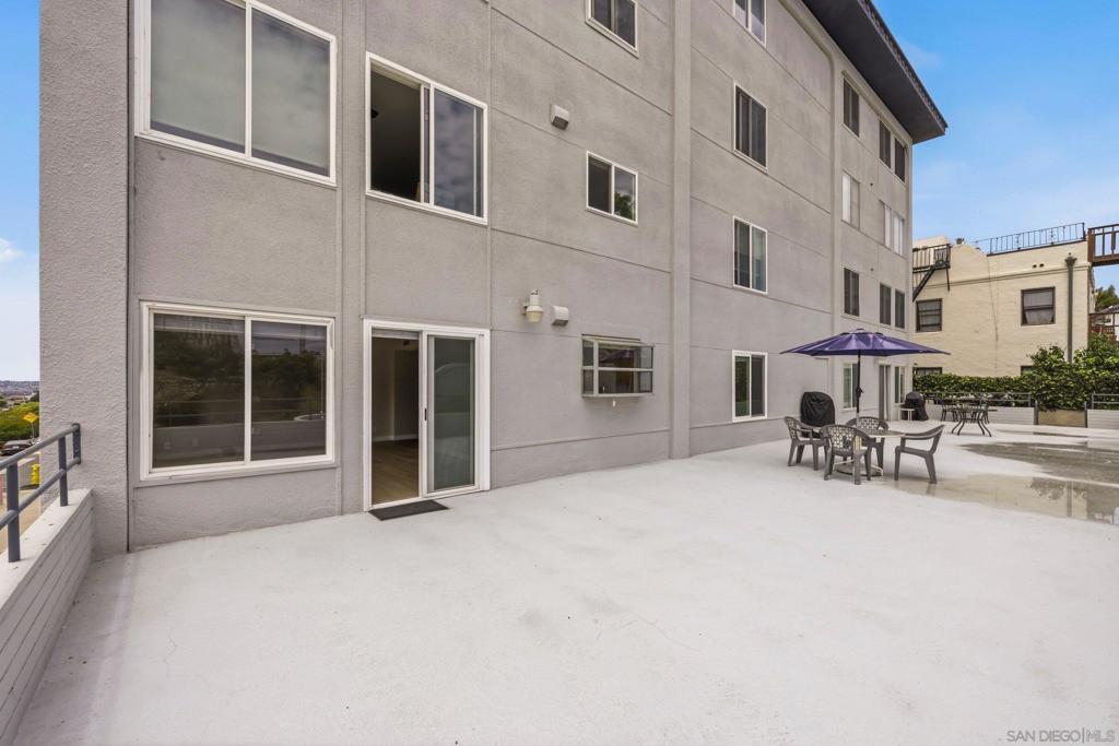 2909 1st - photo 20