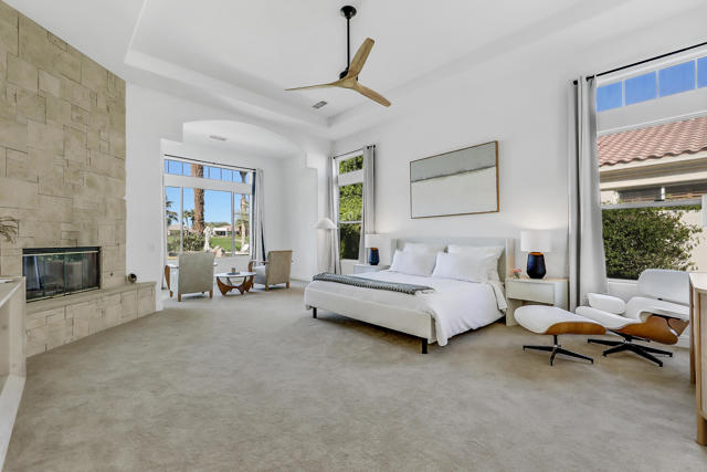 51075 Marbella Court, La Quinta CA: https://media.crmls.org/mediaz/5aaf56b6-1d65-4de9-9c87-27e76b80d8bb.jpg