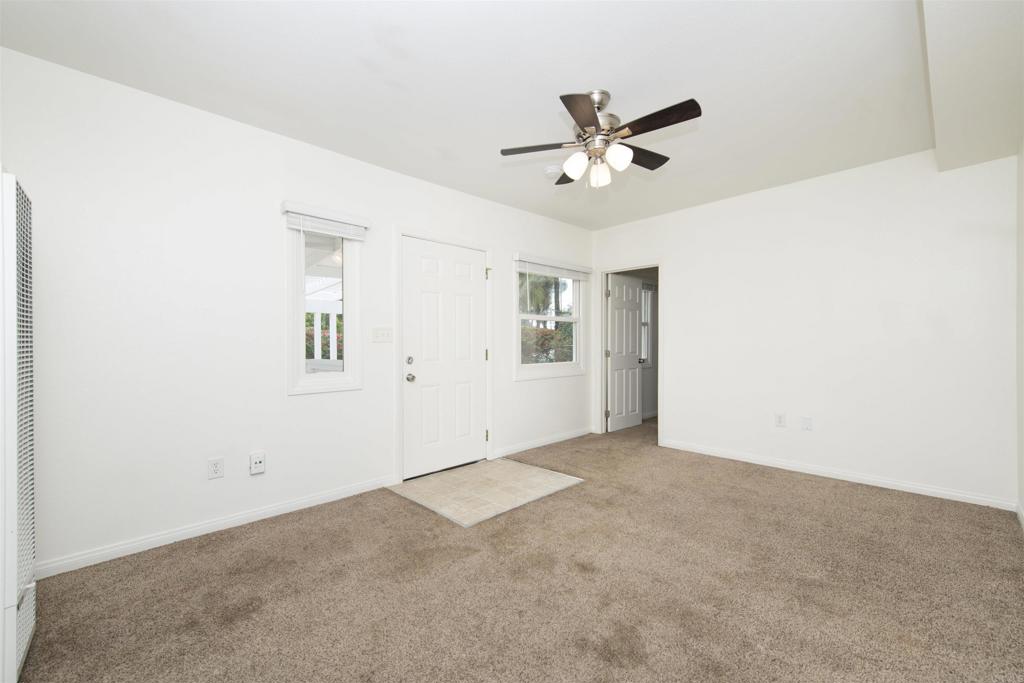 405 Juniper Street - photo 5