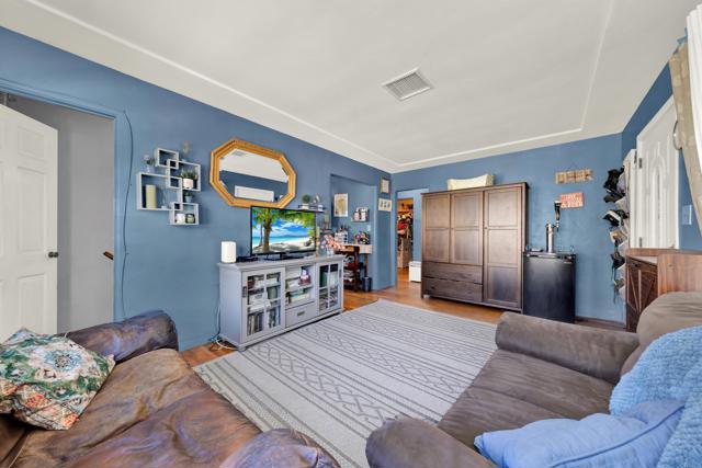 7008 Hybeth Dr, La Mesa, CA 91941 photo 8
