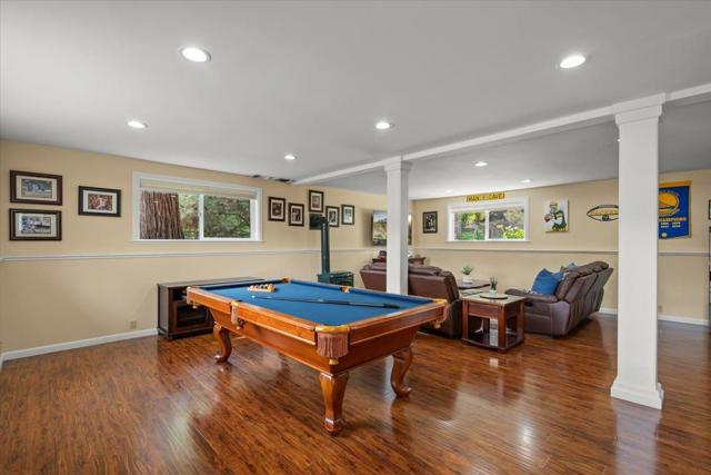 17441 Blue Jay Drive, Morgan Hill CA: https://media.crmls.org/mediaz/5ab2e6ca-261e-4408-a372-2bdad798e4b5.jpg
