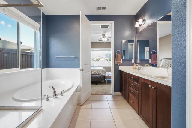 336 Wilmington Court, Brentwood CA: https://media.crmls.org/mediaz/5ab3e805-6f7d-43d7-a77c-6c7f6b316293.jpg