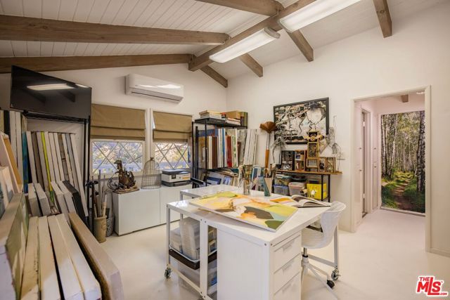 Drew Fenton | 585 Lorna Lane Los Angeles CA | MLS: 7287808