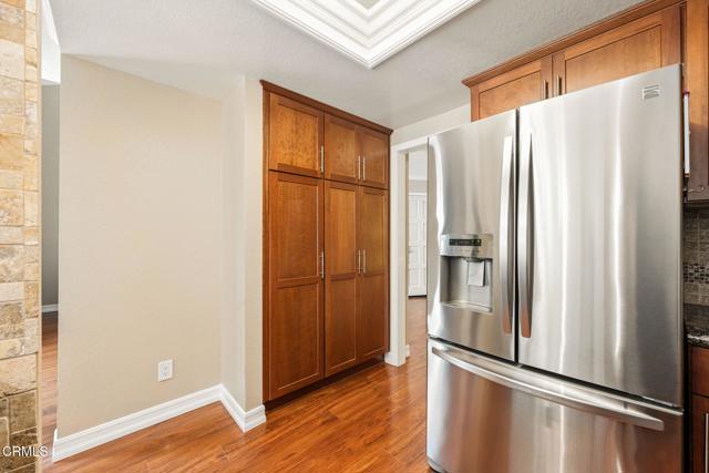 848 Paseo Tosamar, Camarillo CA: https://media.crmls.org/mediaz/5ab561bd-96c5-4f12-89ba-8550f97d25eb.jpg
