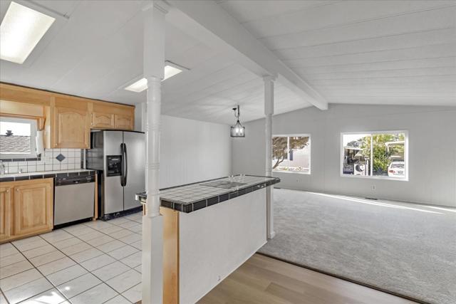 22 Canada Cove Avenue, Half Moon Bay CA: https://media.crmls.org/mediaz/5ab5c342-22f9-4f3b-b6b5-d19869bf356e.jpg
