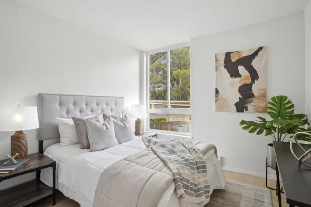 360 Vallejo Drive, Millbrae CA: https://media.crmls.org/mediaz/5ab620cd-249f-44df-b4a9-63f86038e399.jpg