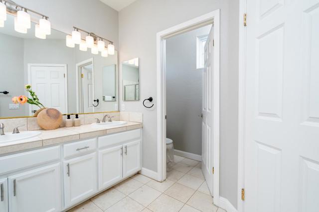 244 Water Chestnut Court, San Jose CA: https://media.crmls.org/mediaz/5ab6dfe1-3a70-40dd-ada7-9d4e18193a56.jpg