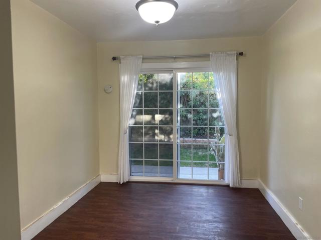 4985 89 Narragansett Ave, San Diego CA: https://media.crmls.org/mediaz/5ab881b1-f942-413b-bfb7-335941470dc9.jpg