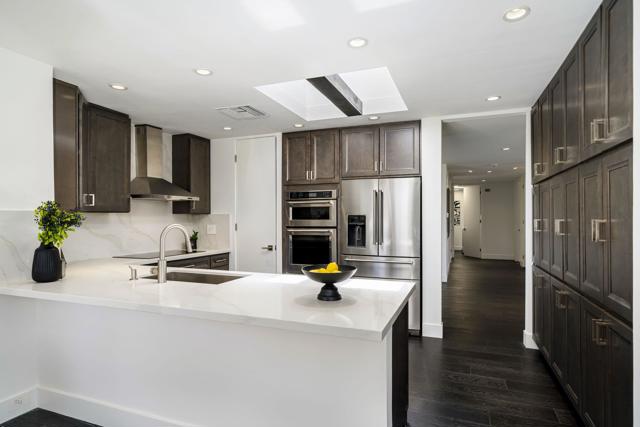 6 Amherst Court, Rancho Mirage CA: https://media.crmls.org/mediaz/5aba51ea-5164-412b-ae13-105304f05d7a.jpg