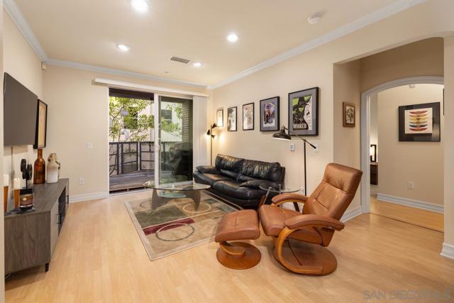 1225 ISLAND AV, San Diego CA: https://media.crmls.org/mediaz/5aba5e67-9a72-40c7-9b79-b054feb66e56.jpg