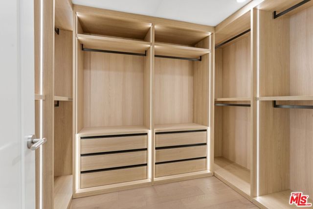 7401 Costello Avenue, Van Nuys CA: https://media.crmls.org/mediaz/5ababe5d-21ec-40d3-b6cf-4b6ea84986e4.jpg