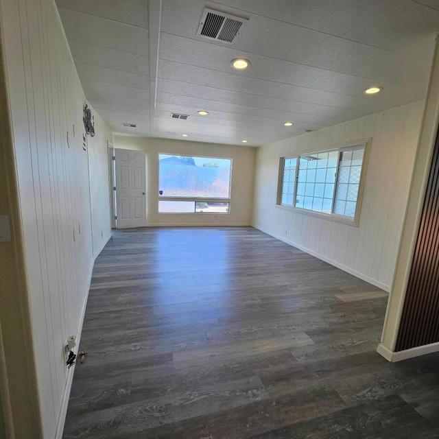2151 Oakland Road, San Jose CA: https://media.crmls.org/mediaz/5abaee61-6751-49de-af9b-767b4e07cad4.jpg