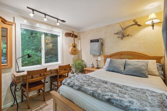 281 Olson Road, Soquel CA: https://media.crmls.org/mediaz/5abb0075-a392-478c-81c7-451d584ffeee.jpg