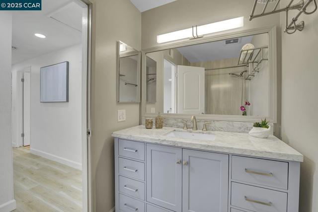 166 Madelia Place, San Ramon CA: https://media.crmls.org/mediaz/5abb7fba-cfb7-41ec-aa7a-0d6a8768e91c.jpg