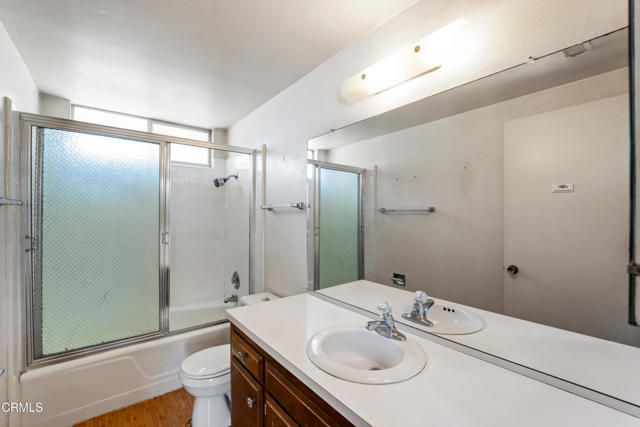 2851 Seahorse Avenue, Ventura CA: https://media.crmls.org/mediaz/5abcecbd-2364-44a3-b82f-c2da31e07acb.jpg