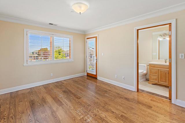 436 Summit Drive, Redwood City CA: https://media.crmls.org/mediaz/5abf1943-4e0c-4fea-bd6f-9185fd49bfdd.jpg