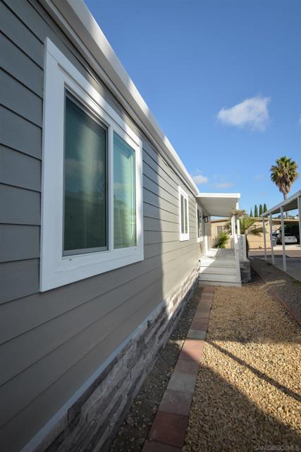 10767 Jamacha Blvd., Spring Valley CA: https://media.crmls.org/mediaz/5abf2465-4b63-4a73-a5c0-b91838d95431.jpg