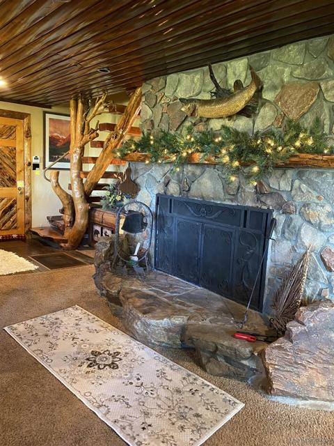 43133 Sheephorn Rd, Big Bear CA: https://media.crmls.org/mediaz/5abfe6d2-3b49-4841-b45f-179bc3532c69.jpg