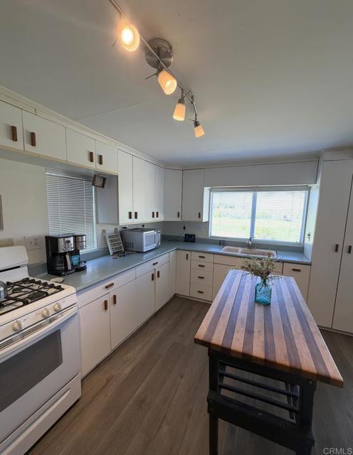 Detail Gallery Image 11 of 38 For 33575 Overland Stage Rte, Julian,  CA 92036 - 2 Beds | 2 Baths