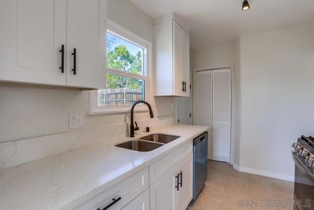 560 59th ST., San Diego, California 92114, 2 Bedrooms Bedrooms, ,1 BathroomBathrooms,Single Family Residence,For Sale,59th ST.,250016765SD