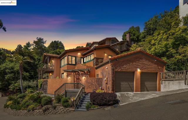 260 Alvarado Rd, Berkeley CA: https://media.crmls.org/mediaz/5ac05275-65fd-4534-a563-9270fa01e096.jpg