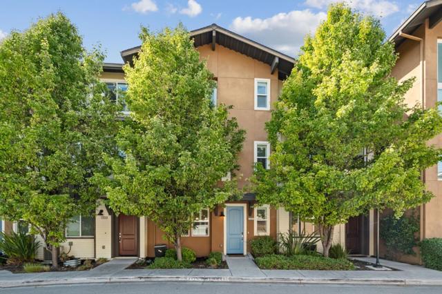 2560 Saffron Way, Mountain View CA: https://media.crmls.org/mediaz/5ac13a54-d70a-4962-b8d8-abee5c64895a.jpg