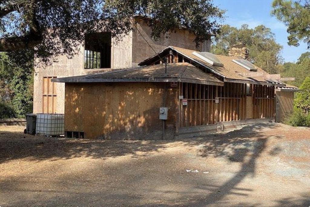 3551 Joaquin Miller Road, Oakland, CA 94602