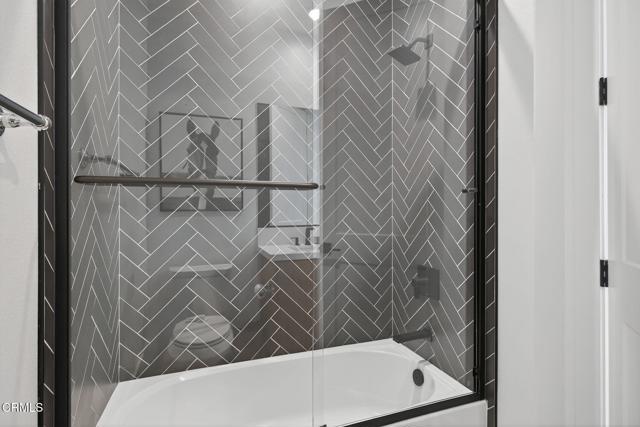 Detail Gallery Image 55 of 77 For 11862 N Hillsborough Ln, Porter Ranch,  CA 91326 - 5 Beds | 5/1 Baths