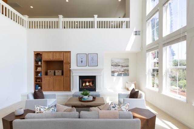 4180 Peninsula Point Drive, Seaside CA: https://media.crmls.org/mediaz/5ac3289e-bcc5-4cde-86a8-9378b108b2f8.jpg