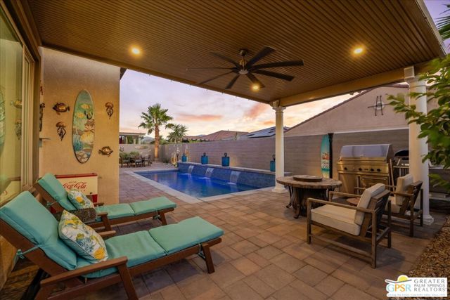 39 Barolo, Rancho Mirage CA: https://media.crmls.org/mediaz/5ac3871d-9191-42d4-be1e-b36346e1a5f7.jpg