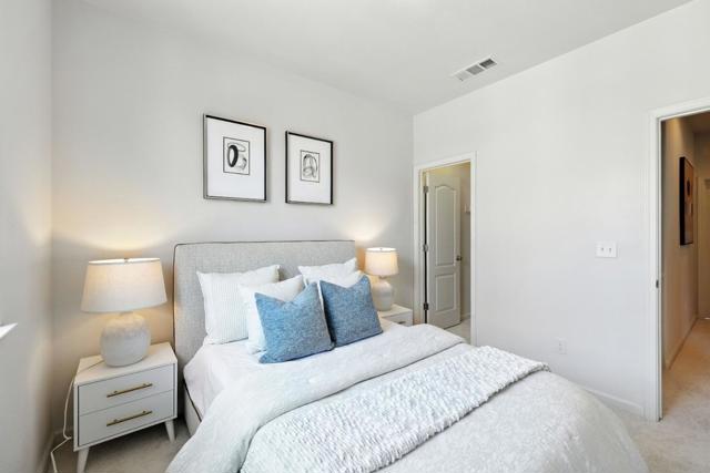 2333 Gibbons Street, Hayward CA: https://media.crmls.org/mediaz/5ac4413c-b4d2-4817-b49a-e64d8967ef99.jpg