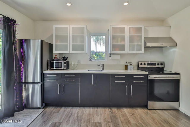 2433 Calle Narciso, Thousand Oaks CA: https://media.crmls.org/mediaz/5ac4c159-6e6b-4aa5-904f-75e6b9f59c6b.jpg